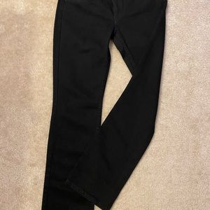 Black Levi’s Jeans